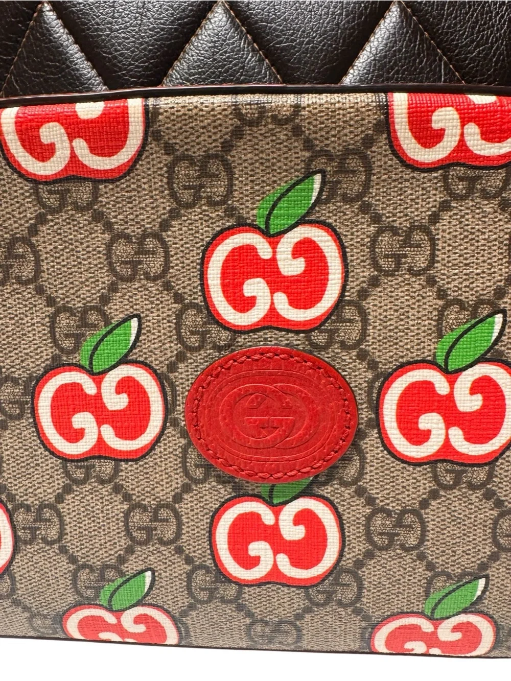 Gucci GG Supreme Apple Camera Bag limited capsule collection preppy girhoodcore
